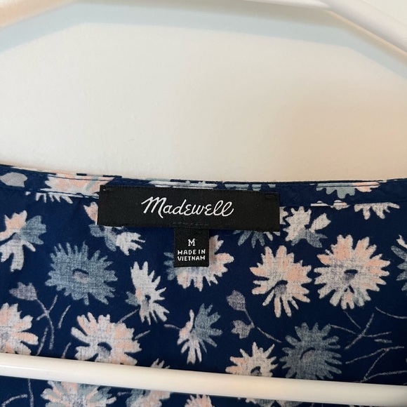 Madewell Floral Tie-front Top - Picture 5 of 8